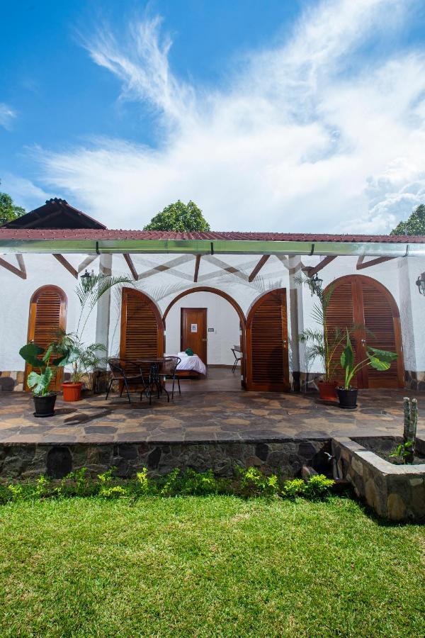 Apu Samay Nature Lodge ตาราโปโต ภายนอก รูปภาพ